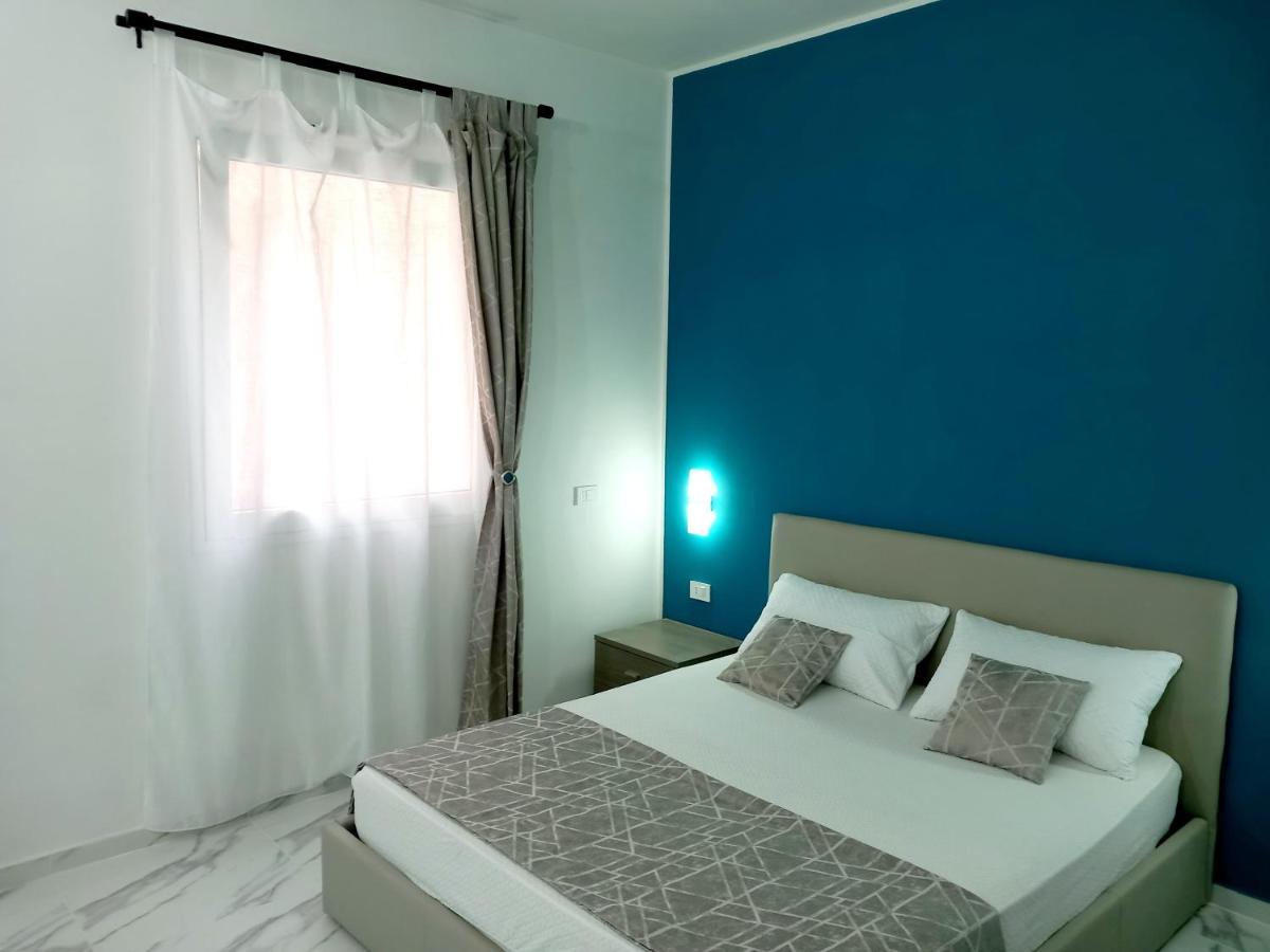 Jacuzzi Suite King Marsala Exterior photo